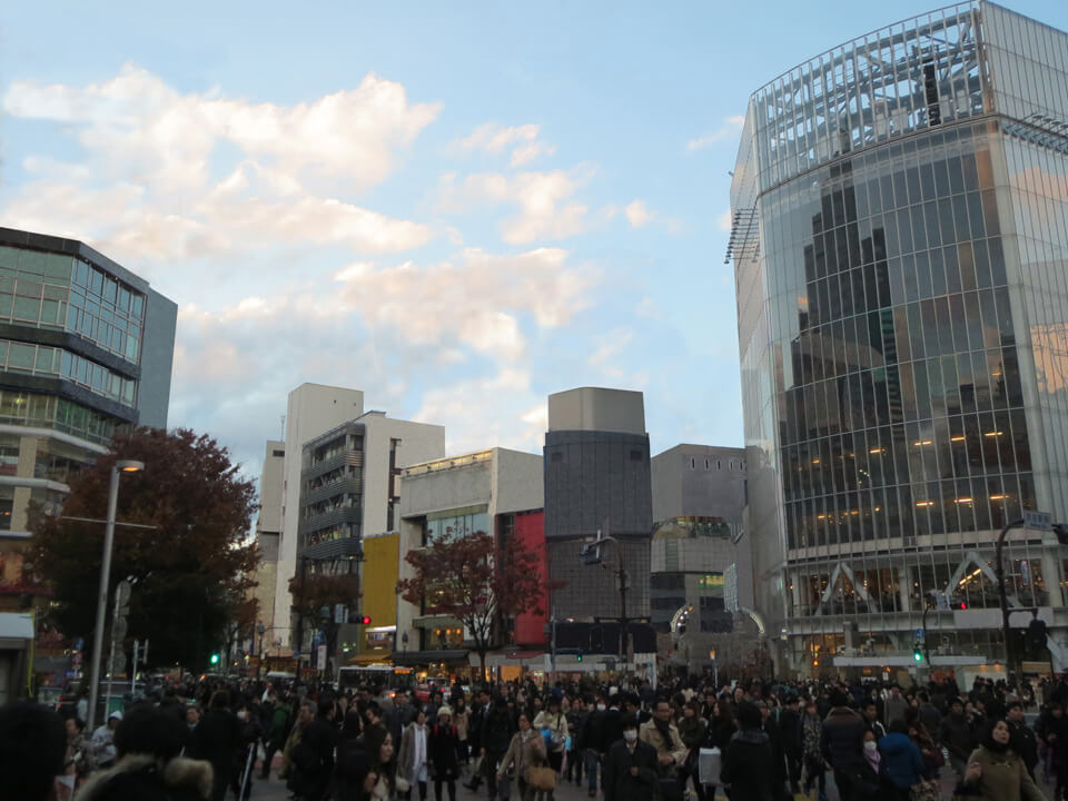 渋谷のスクランブル交差点の都市景観の風景写真